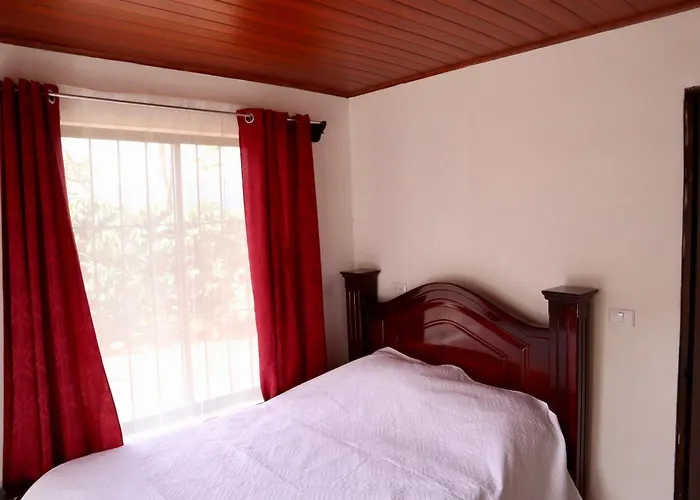 Casa Las Orquideas Atenas
