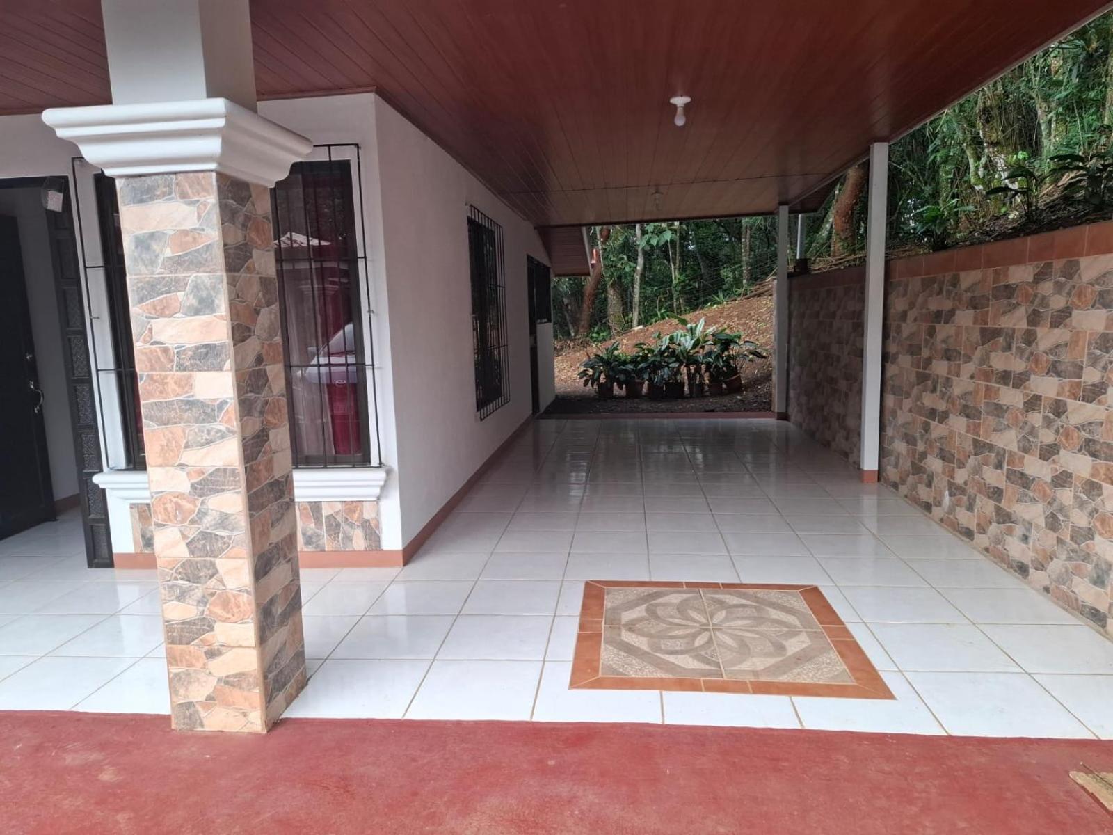 Casa Orquideas Atenas Jesus
